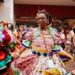 Cortejo cultural reúne grupos e mestres sergipanos em celebração ao Dia do Folclore no Centro de Aracaju