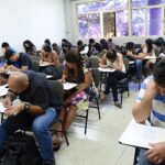 Encceja é no próximo domingo; saiba como consultar locais de provas