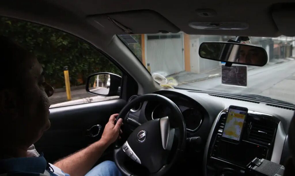 Fazenda analisa mudanças em crédito a motoristas de aplicativos