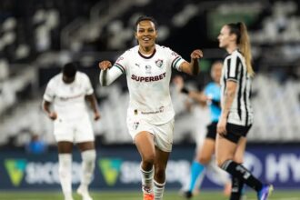Fluminense domina, vence e complica Botafogo no Brasileirão Feminino