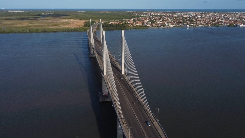 Iluminação cênica da Ponte Construtor João Alves será inaugurada nesta segunda-feira, 3  