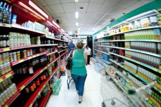 Cesta básica ficou mais barata em 25 capitais em agosto