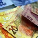 Juros para famílias sobem em agosto e inadimplência chega a 6%