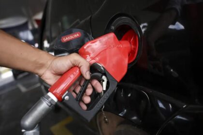 Nova lei aumenta penas para furto e roubo de combustíveis