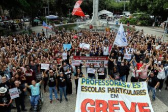 Professores de escolas particulares do Rio fazem greve de 24 horas