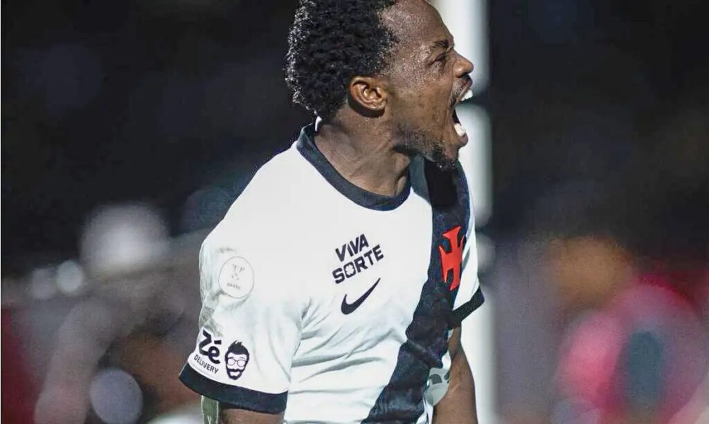 Vasco e Palmeiras avançam e se enfrentam na semi da Copa do Brasil