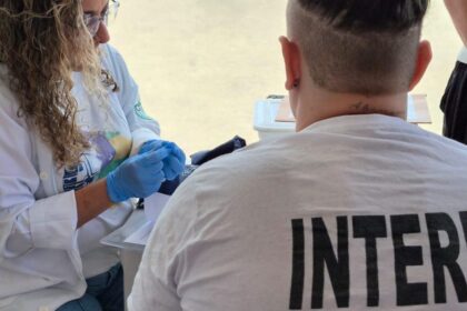 Carreta da Mulher participa do Outubro Rosa no Presídio Feminino