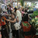 Cortes em auxílios sociais podem gerar retração em cidades do interior