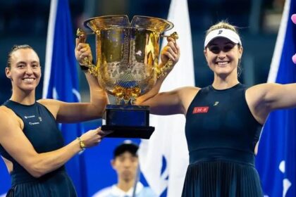 Dupla de Stefani fatura WTA 1000 de Pequim, o 5º título na temporada