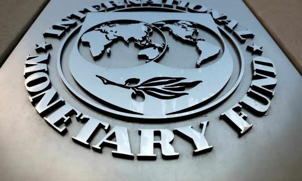FMI prevê crescimento de 2,2% do PIB do Brasil em 2026