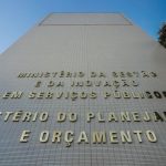 Governo libera R$ 5,2 bilhões para reforçar assistência social e saúde