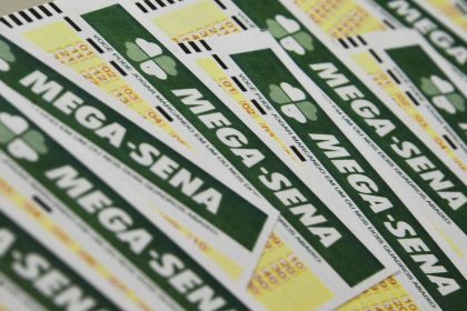Mega-Sena não tem ganhador e prêmio sobe para R$ 6 milhões