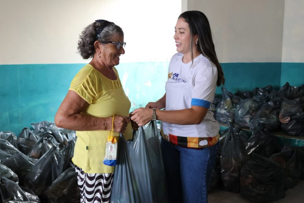 PAA Estadual entrega sete toneladas de alimentos e beneficia mais de 330 famílias em Sergipe